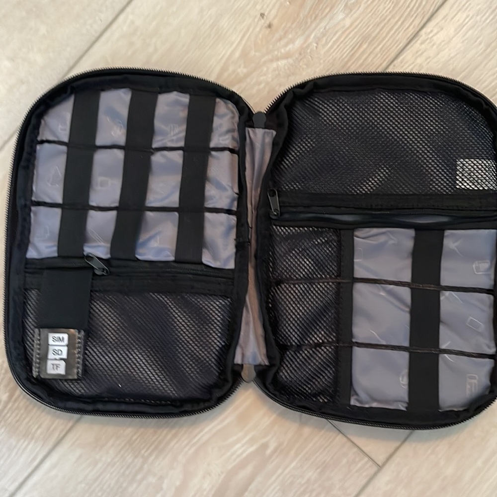 Travel Cable Organizer